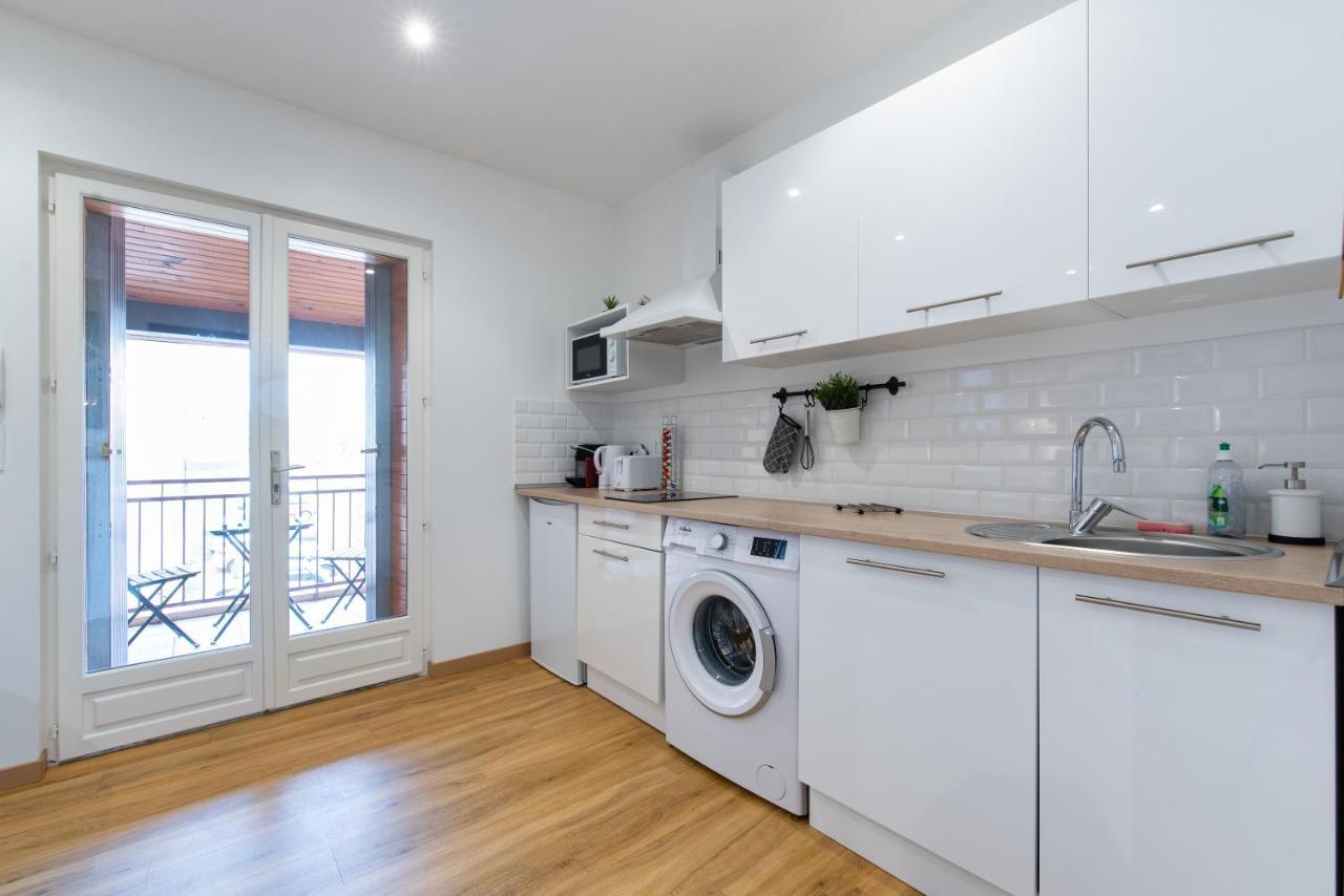 Esprit Jungle Apartment Roanne Luaran gambar
